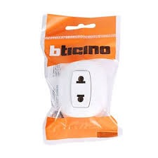 TOMACORRIENTE SIMPLE BITICINO
